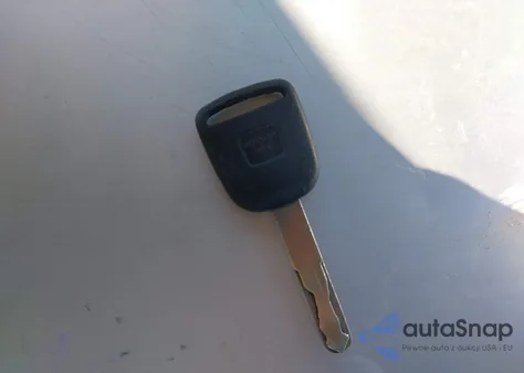 2005 Honda Accord 2.4 Ex from USA, damaged, VIN 1HGCM726X5A016348